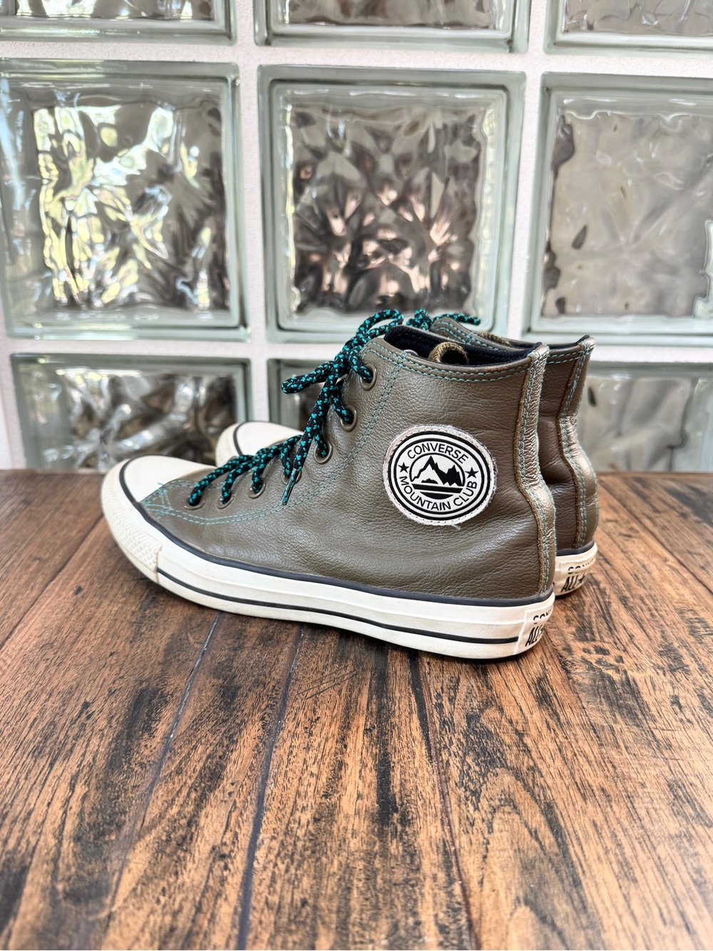 Converse Chuck Taylor All Star Mountain Club High Top Sneakers Olive 7 7.5
